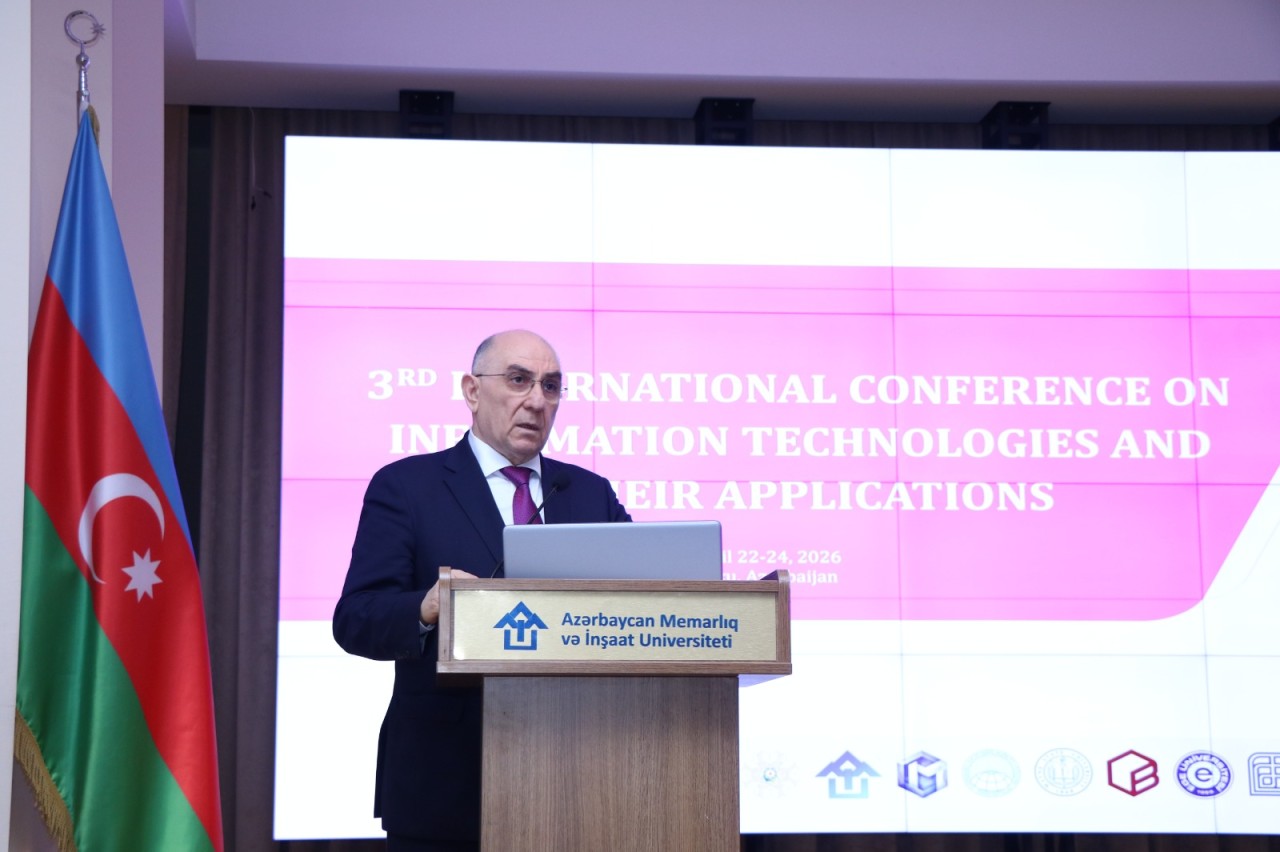 AzMİU-da beynəlxalq konfrans öz işinə başlayıb - FOTOLAR